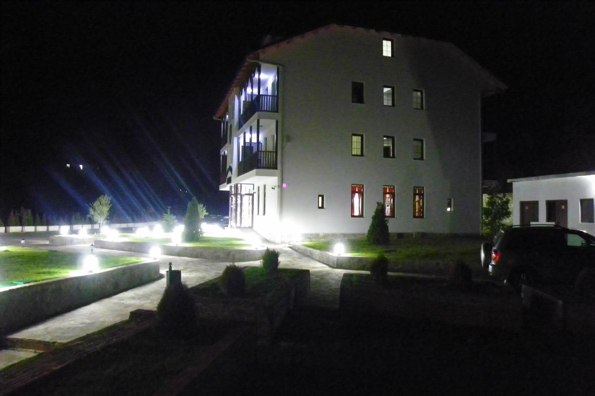 Hotel Marub Rubik Exterior photo
